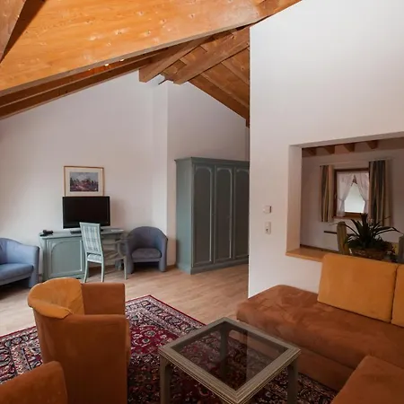 아파트호텔 Appartementhotel Alte Schmiede 세르파우스